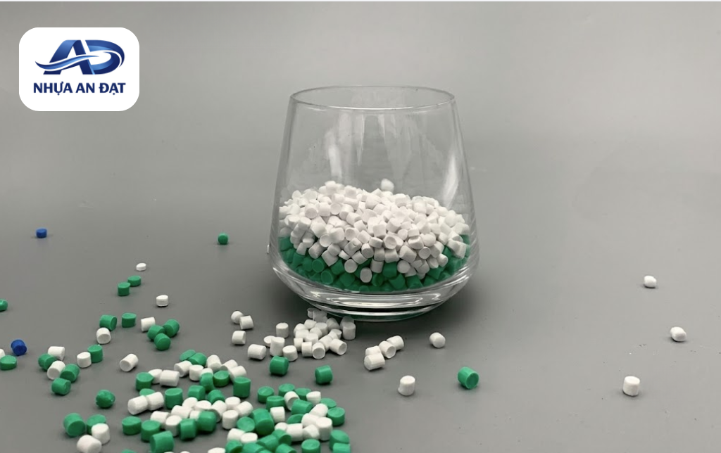 Lựa chọn hạt PVC Compound bọc dây rọ đá nên phát triển theo mẫu hay spec?